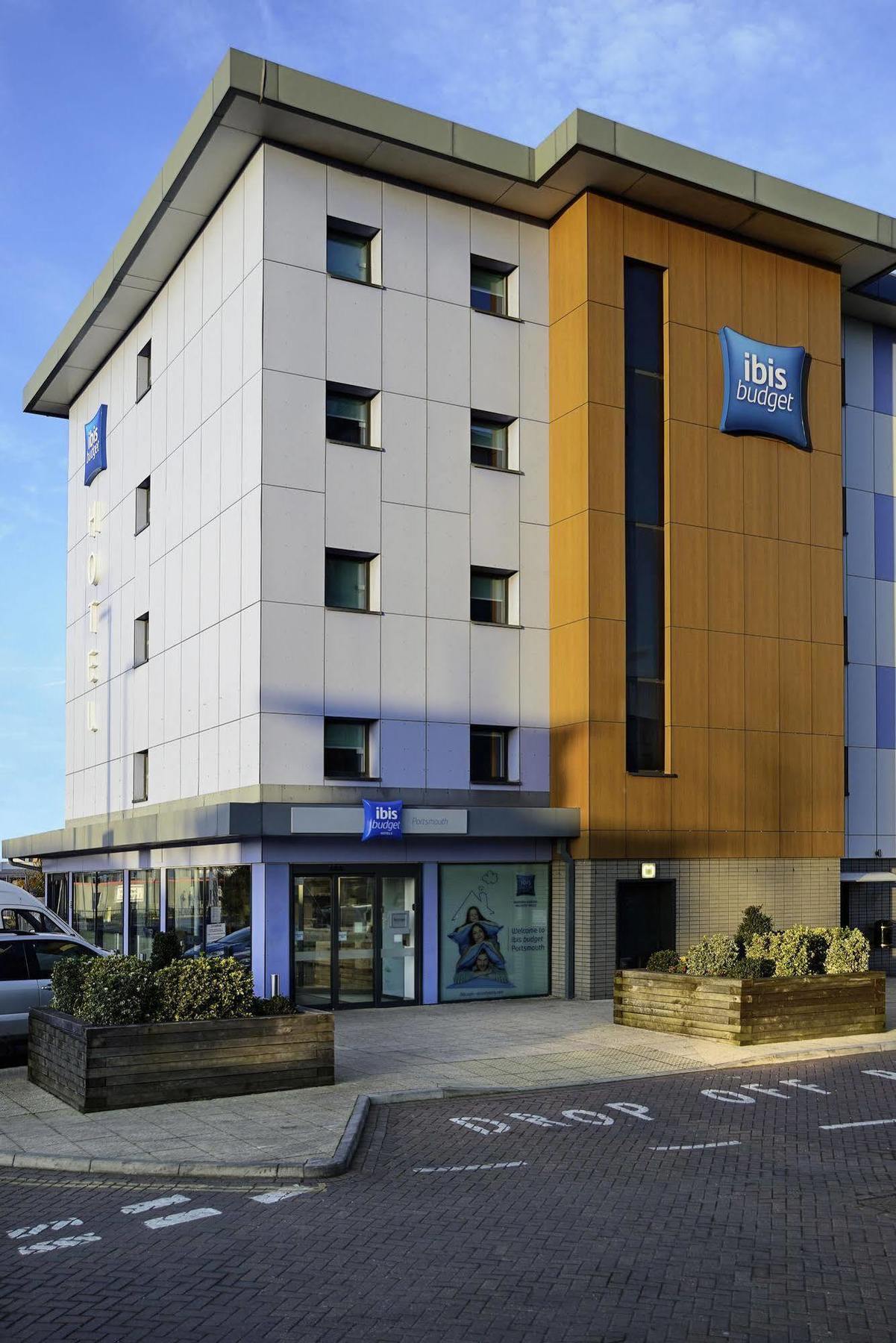 Ibis Budget Hotel 2*